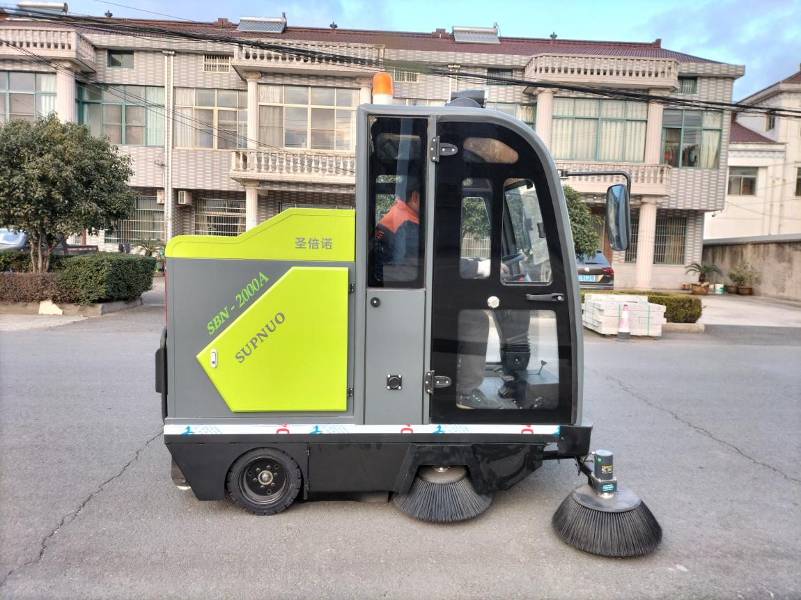 象山龙马清扫车